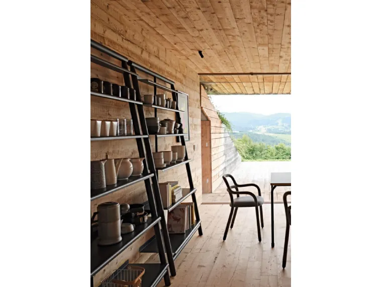 Libreria Suite in legno con ripiani in metallo di Midj